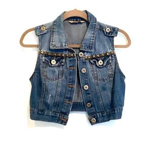 Crop Jean jacket with gold studs